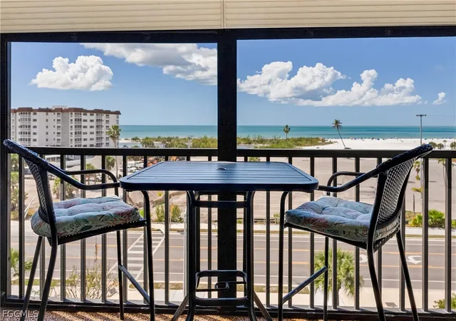6897-estero-blvd-154-fort-myers-beach-fl-33931/hzid_03c0a041