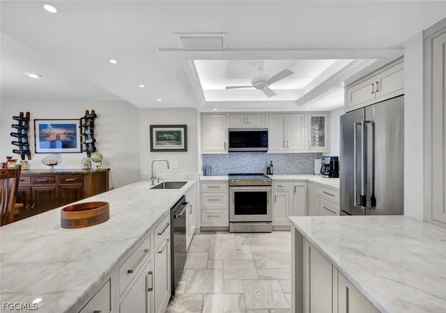 15021-punta-rassa-rd-903-fort-myers-fl-33908/hzid_4c2bca14