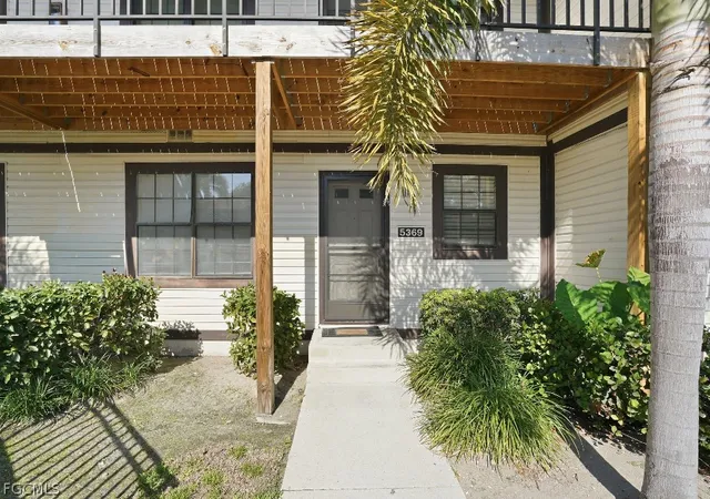 5369-treetops-dr-m102-naples-fl-34113/hzid_94dd0cf0