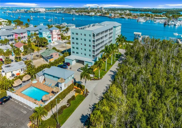 345-mango-st-406-fort-myers-beach-fl-33931/hzid_b00c9f18