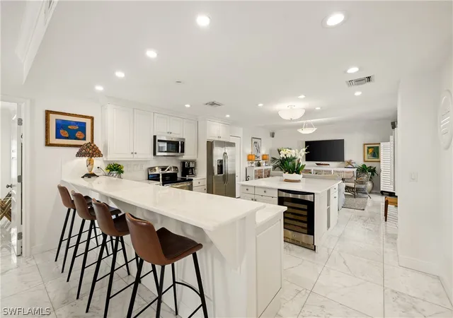 292-14th-avenue-s-a-naples-fl-34102/hzid_f14d2c51