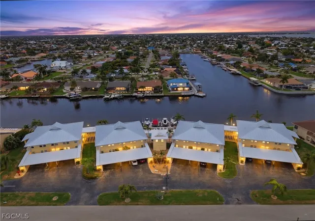 1927-se-40th-ter-107-cape-coral-fl-33904/hzid_e121a246