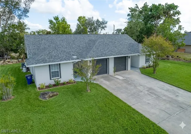 17383-17395-cleveland-dr-fort-myers-fl-33967/hzid_69a3147b