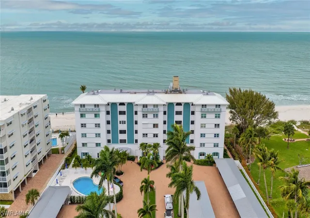2011-gulf-shore-blvd-n-64-65-66-naples-fl-34102/hzid_35c89a19