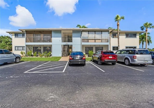 17422-birchwood-ln-4-fort-myers-fl-33908/hzid_6b803dbd