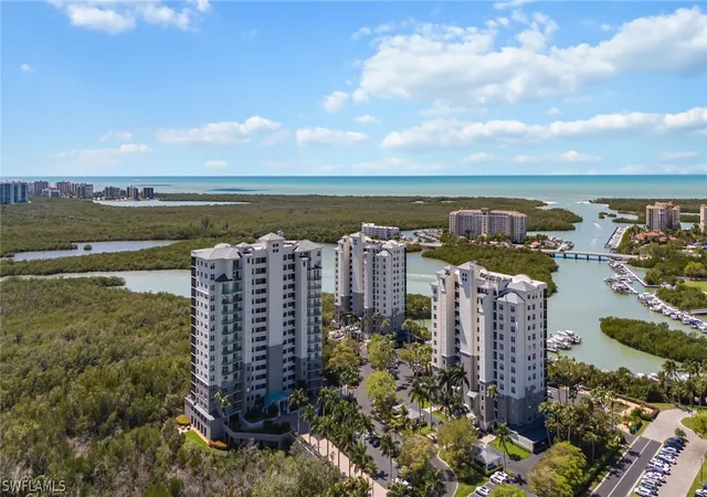 425-cvs-tower-dr-502-naples-fl-34110/hzid_a12ef662