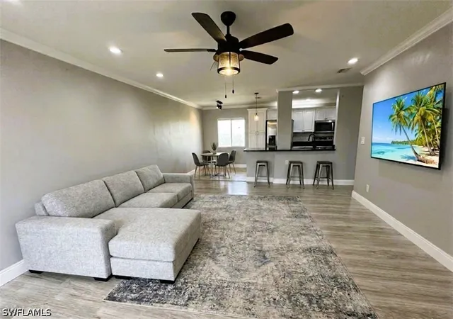 2366-e-mall-dr-514-fort-myers-fl-33901/hzid_7e37d555