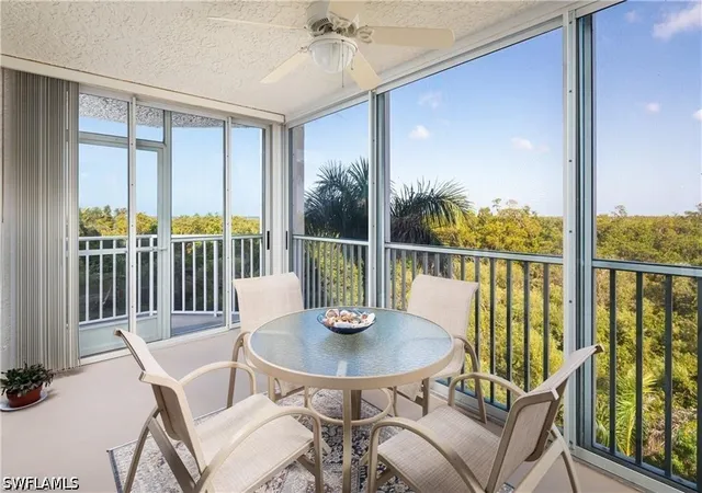 5550-heron-point-dr-305-naples-fl-34108/hzid_0867d192