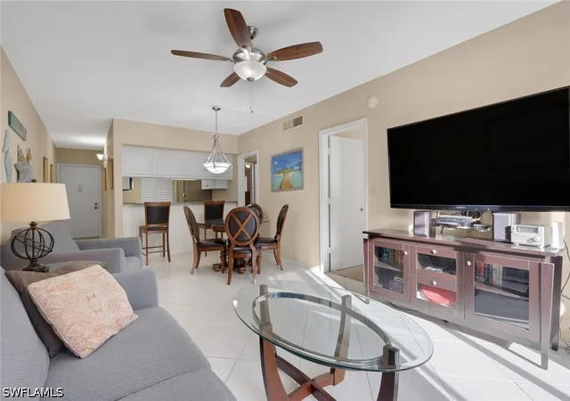 61-greenbrier-st-7-105-marco-island-fl-34145/hzid_3af033f4