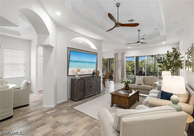 10100-valiant-ct-201-miromar-lakes-fl-33913/hzid_b8ac0057