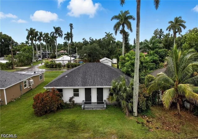 25-cypress-st-north-fort-myers-fl-33903/hzid_49fe90f3