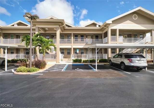 15256-riverbend-blvd-202-north-fort-myers-fl-33917/hzid_bc09a752