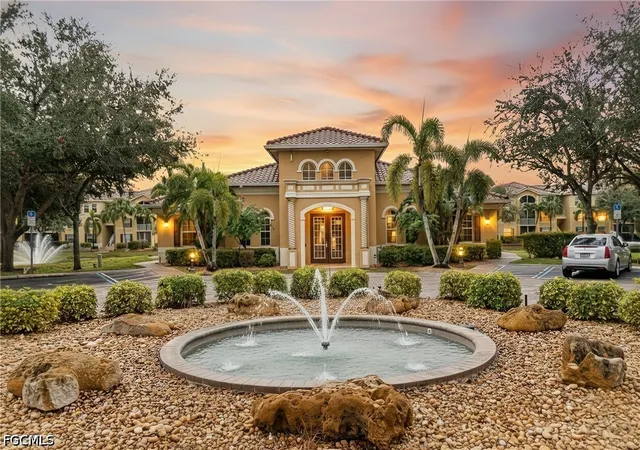 4121-residence-dr-303-fort-myers-fl-33901/hzid_11cb82e0
