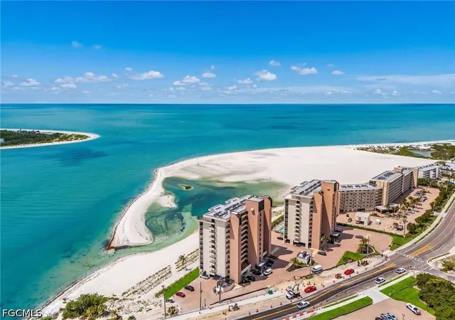 8402-estero-blvd-704-fort-myers-beach-fl-33931/hzid_72d7771c