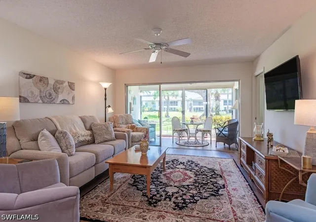 325-charlemagne-blvd-c104-naples-fl-34112/hzid_89aeb0b9