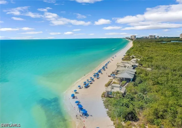 5817-glencove-dr-402-naples-fl-34108/hzid_d5202846