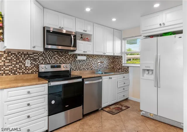 49-high-point-cir-s-102-naples-fl-34103/hzid_dd4340bd