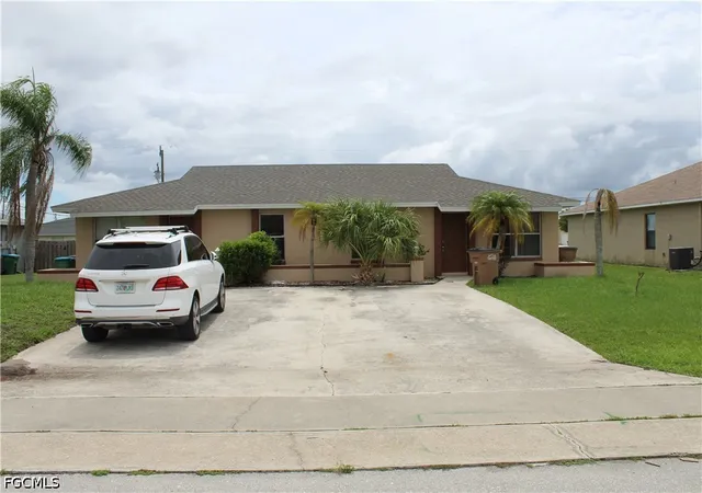 511-se-5th-place-cape-coral-fl-33990/hzid_42d189da