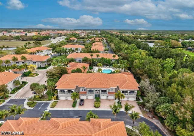 23501-alamanda-dr-102-estero-fl-34135/hzid_1510b480