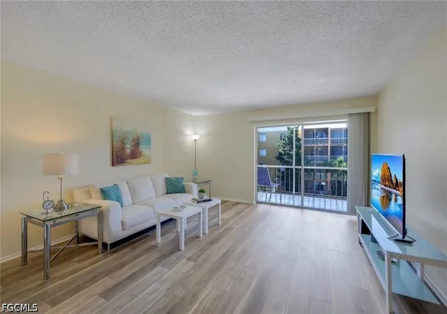 2366-e-mall-dr-418-fort-myers-fl-33901/hzid_60560492