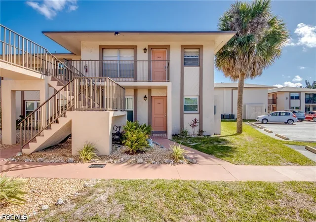 16881-davis-rd-116-fort-myers-fl-33908/hzid_8bc3c60c