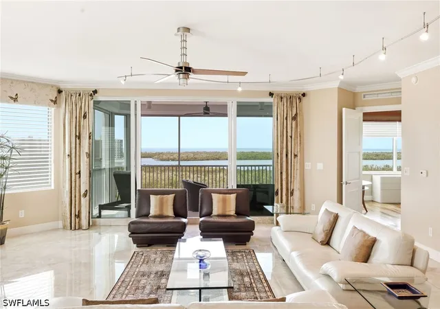 265-indies-way-701-naples-fl-34110/hzid_26f8f49a