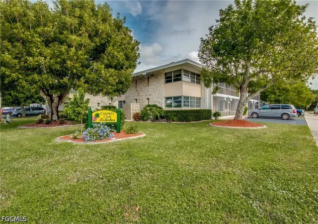 4202-se-4th-place-3-cape-coral-fl-33904/hzid_03f6bad6