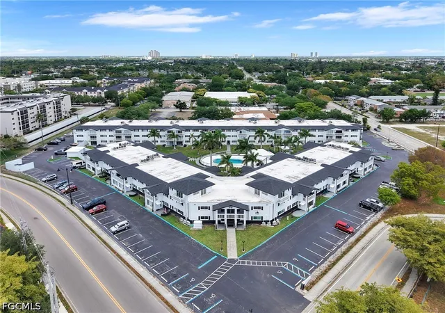 3704-broadway-217-fort-myers-fl-33901/hzid_55efe5b4