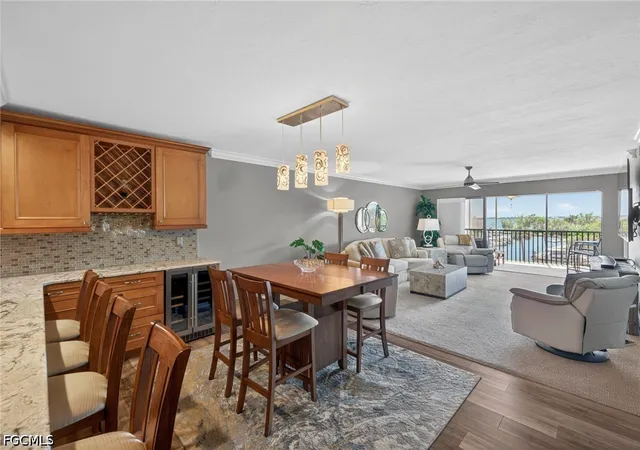 9435-sunset-harbor-ln-244-fort-myers-fl-33919/hzid_e3ed4404