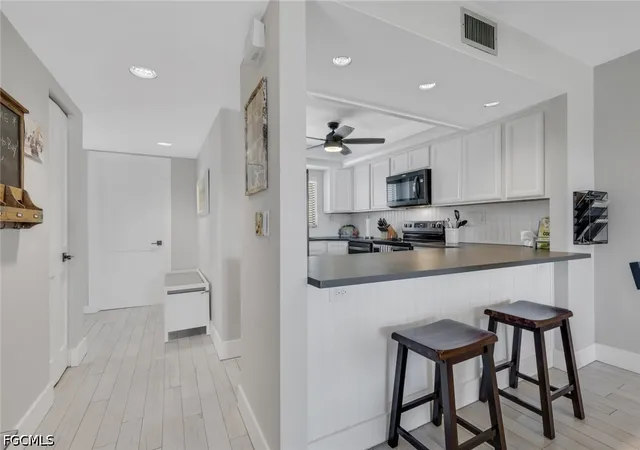 4586-trawler-ct-305-fort-myers-fl-33919/hzid_1aa25206