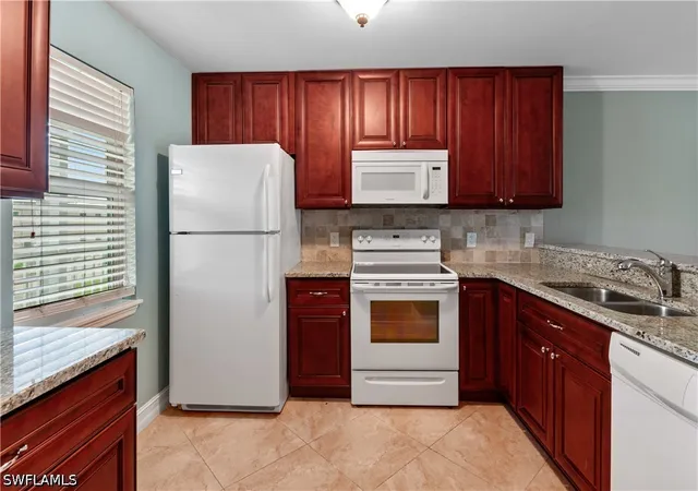 829-w-elkcam-cir-2-208-marco-island-fl-34145/hzid_71168f07