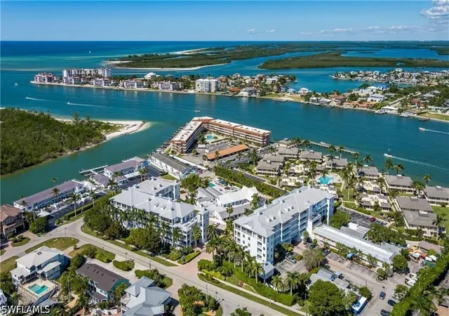 160-palm-st-308-marco-island-fl-34145/hzid_3a633d72