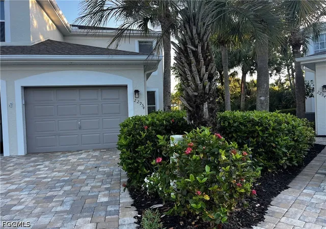22954-lone-oak-dr-estero-fl-33928/hzid_72a043a3