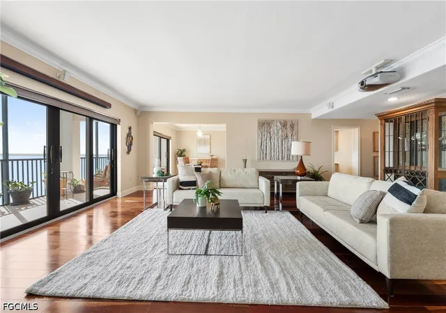 1920-virginia-ave-902-fort-myers-fl-33901/hzid_50964336