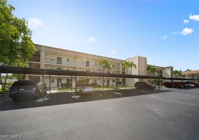 2111-barkeley-ln-10-fort-myers-fl-33907/hzid_d89bc38b
