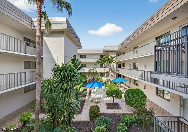 788-park-shore-dr-c25-naples-fl-34103/hzid_2c910d64