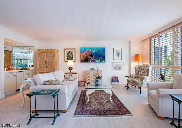 4401-gulf-shore-blvd-n-d306-naples-fl-34103/hzid_02ba8d09