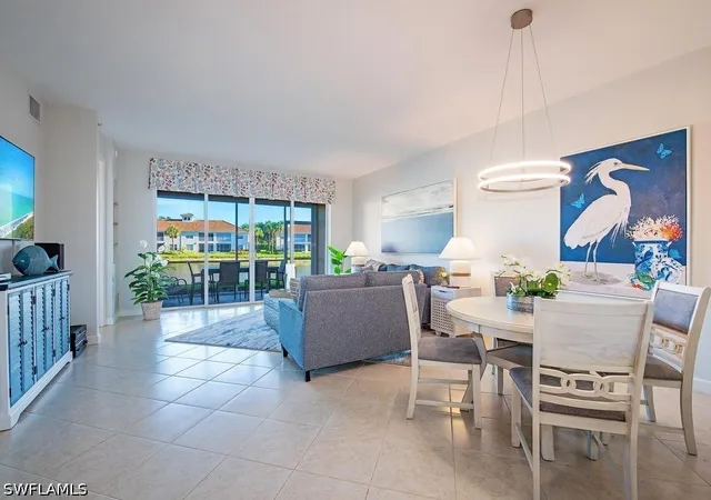 3049-driftwood-way-3803-naples-fl-34109/hzid_d5bdcfc6