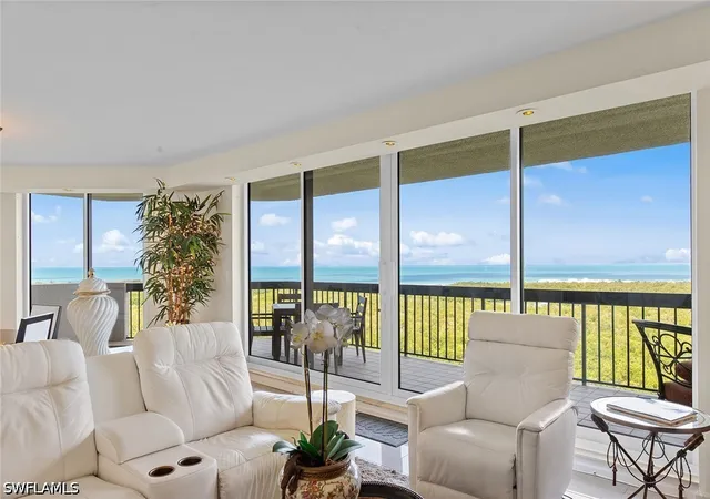 6001-pelican-bay-blvd-802-naples-fl-34108/hzid_83add1d8
