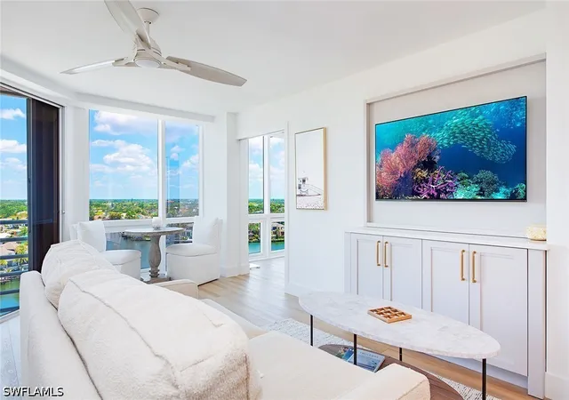 4751-gulf-shore-blvd-n-1204-naples-fl-34103/hzid_a81393b6