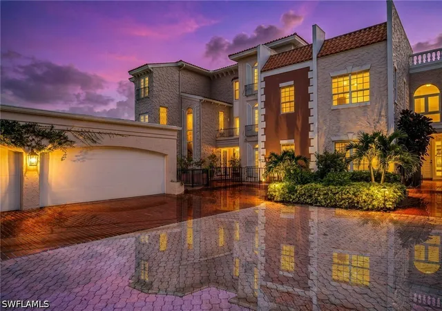 4000-gulf-shore-blvd-n-3300-naples-fl-34103/hzid_4ebc7af3