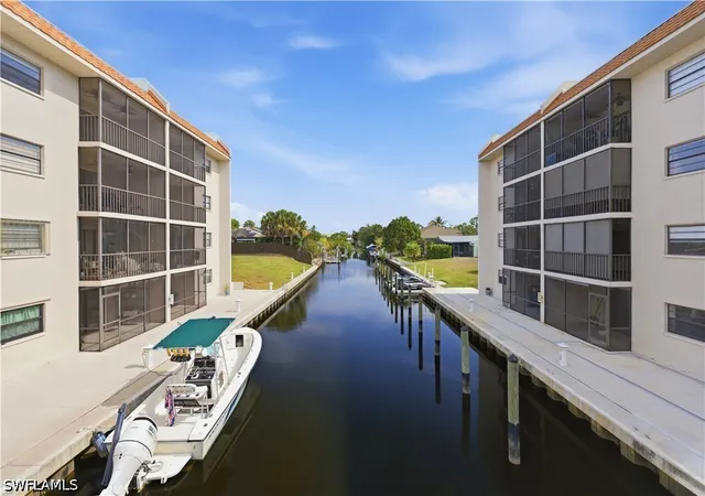 9395-pennsylvania-ave-6-bonita-springs-fl-34135/hzid_b91fb64f