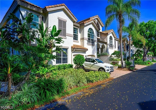 133-colonade-cir-naples-fl-34103/hzid_2459178c