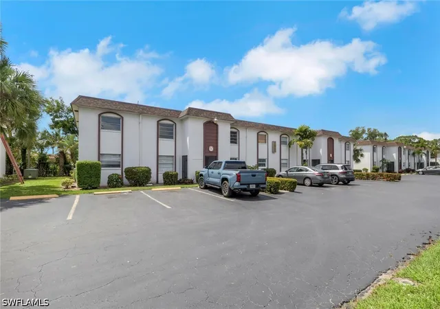 2828-jackson-st-c5-fort-myers-fl-33901/hzid_e02c402b