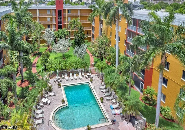 2366-e-mall-dr-212-fort-myers-fl-33901/hzid_41654f10