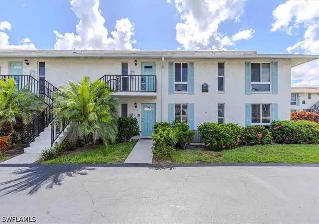 215-palm-dr-215-1-naples-fl-34112/hzid_a0754efa