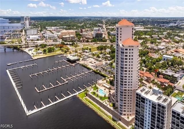 2090-w-first-st-e705-fort-myers-fl-33901/hzid_d484e446