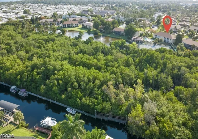 5709-foxlake-dr-208-north-fort-myers-fl-33917/hzid_b2070280