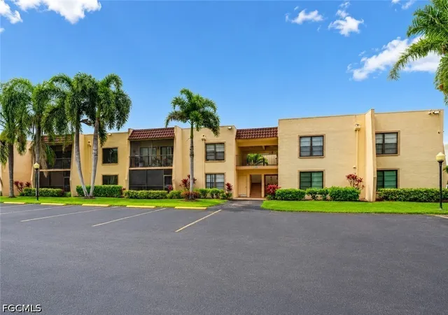 12481-mcgregor-blvd-17-fort-myers-fl-33919/hzid_32a726cc