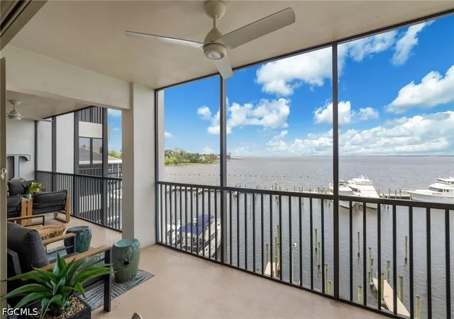 1920-virginia-ave-403-fort-myers-fl-33901/hzid_4509a0af